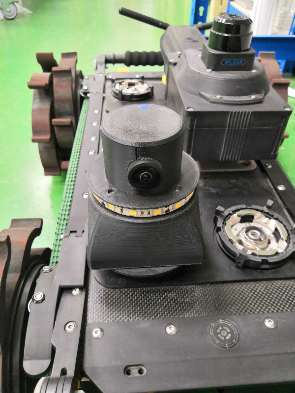 360 Camera mounted on the robot