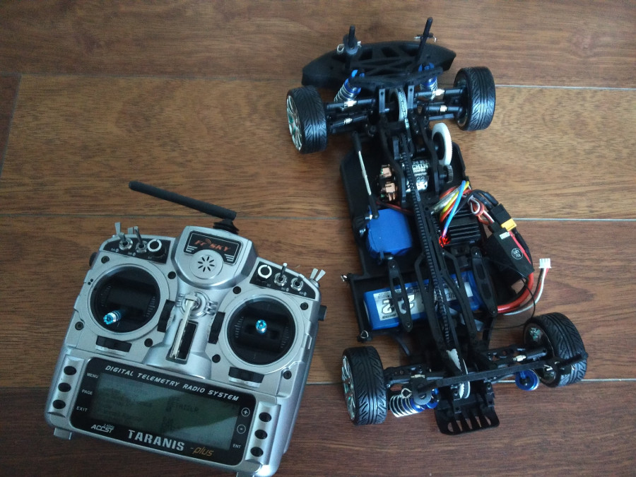 taranis rc car